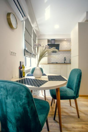 ELSE APARTMENT